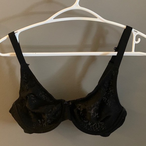 Wacoal halo underwire Black Lace Bra - Picture 1 of 3
